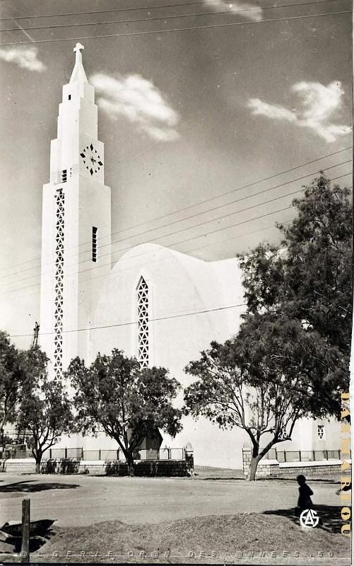 Colomb bechar 526- Cathedrale COLLECTION DES AMIS DE ND DE SANTA CRUZ.jpg